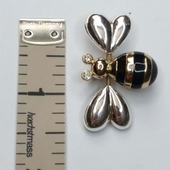 Trembler bee brooch pin bug insect gold silver black nature enamel fairy cottage - Picture 4 of 6